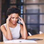 Know How To Catch The Signs Of Dehydration Headache Before It Impacts You    